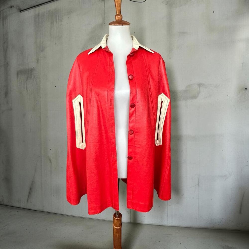 Vintage 60s Mod Red Vinyl Cape Cream Collar Space Age Pop Art OS
